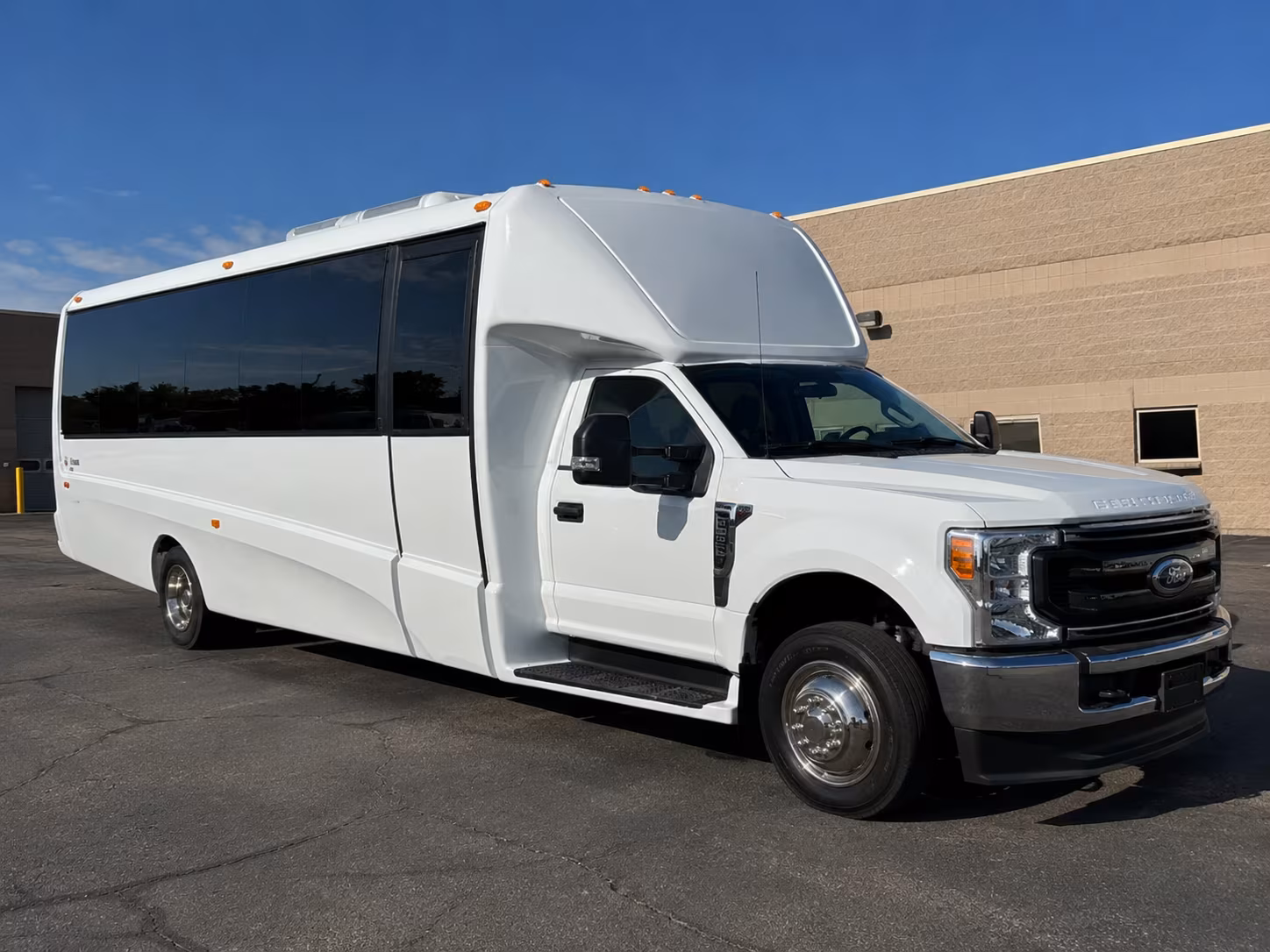 corporate shuttle buses and employee transportation in san marcos