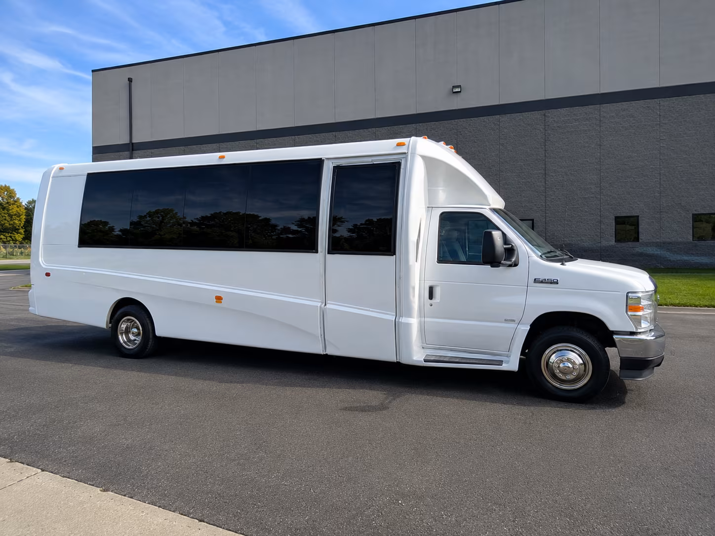 festival shuttle buses for concerts and events near cal state san marcos