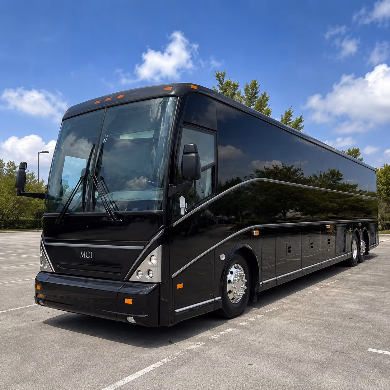 shuttle buses for san marcos industrial parks and warehouse groups